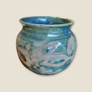 Handcrafted Signed Pottery Vase 4.5" H X 6" W Green & Beige Glaze Decorative Han